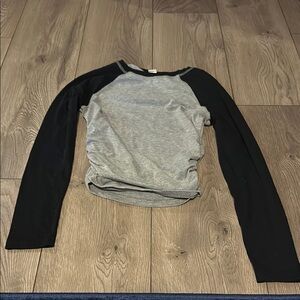 SHEIN Black and Gray Raglan Tee